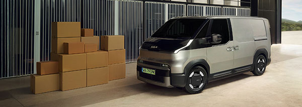 Kia PV5 — osobowa i dostawcza - sylwetki pojazdu